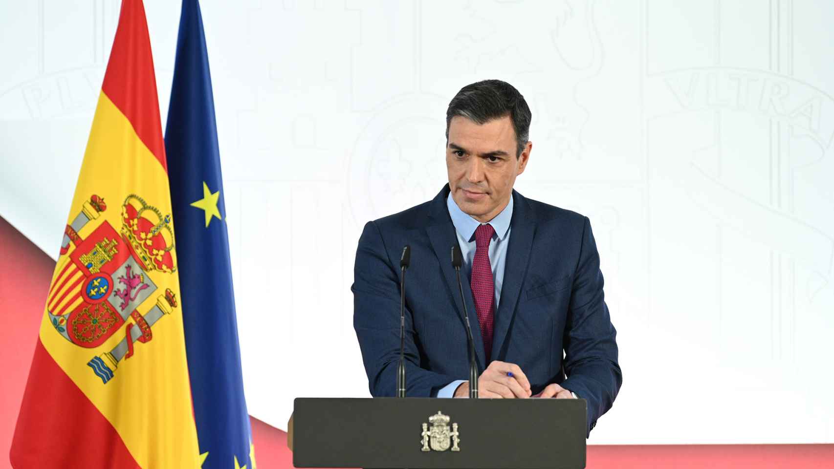 El presidente Pedro Sánchez, durante su última rueda de prensa de 2021 en La Moncloa.