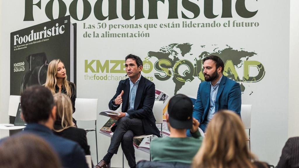 Beatriz Jacoste, directora de KM ZERO; Raul Martín, CEO de KM ZERO y Ángel Niño, concejal de Innovación y Emprendimiento de Madrid, en la presentación del informe.