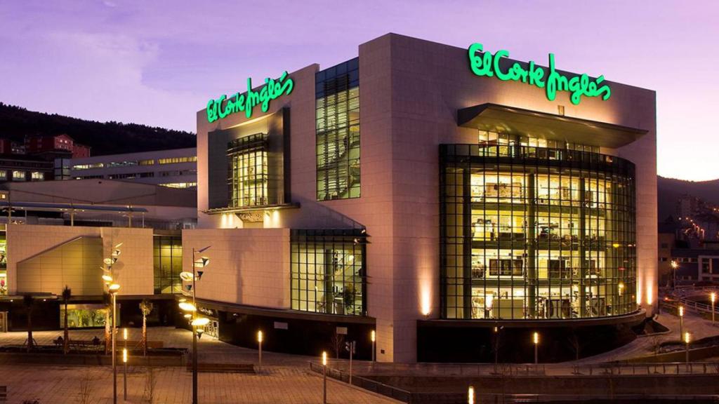 Un centro comercial de El Corte Inglés en una imagen de archivo.