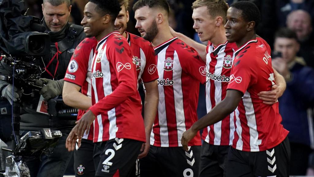 Los jugadores del Southampton celebran un gol.