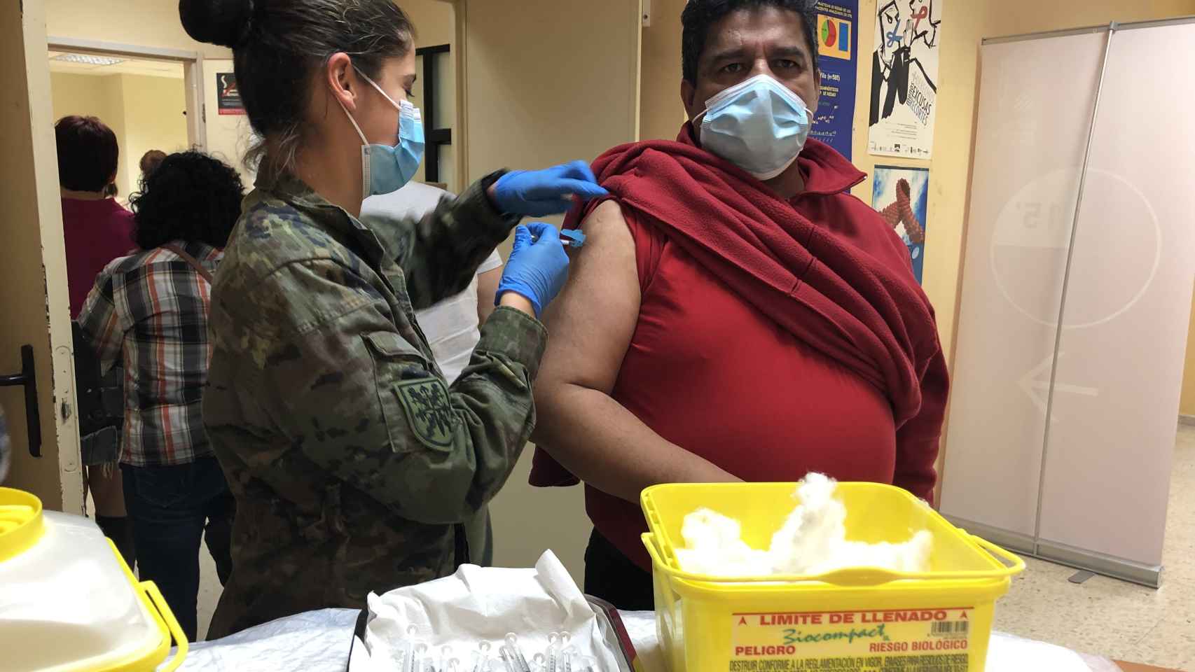La rapidez de contagios ha hecho necesaria la intervención del ejército para acelerar las vacunas.