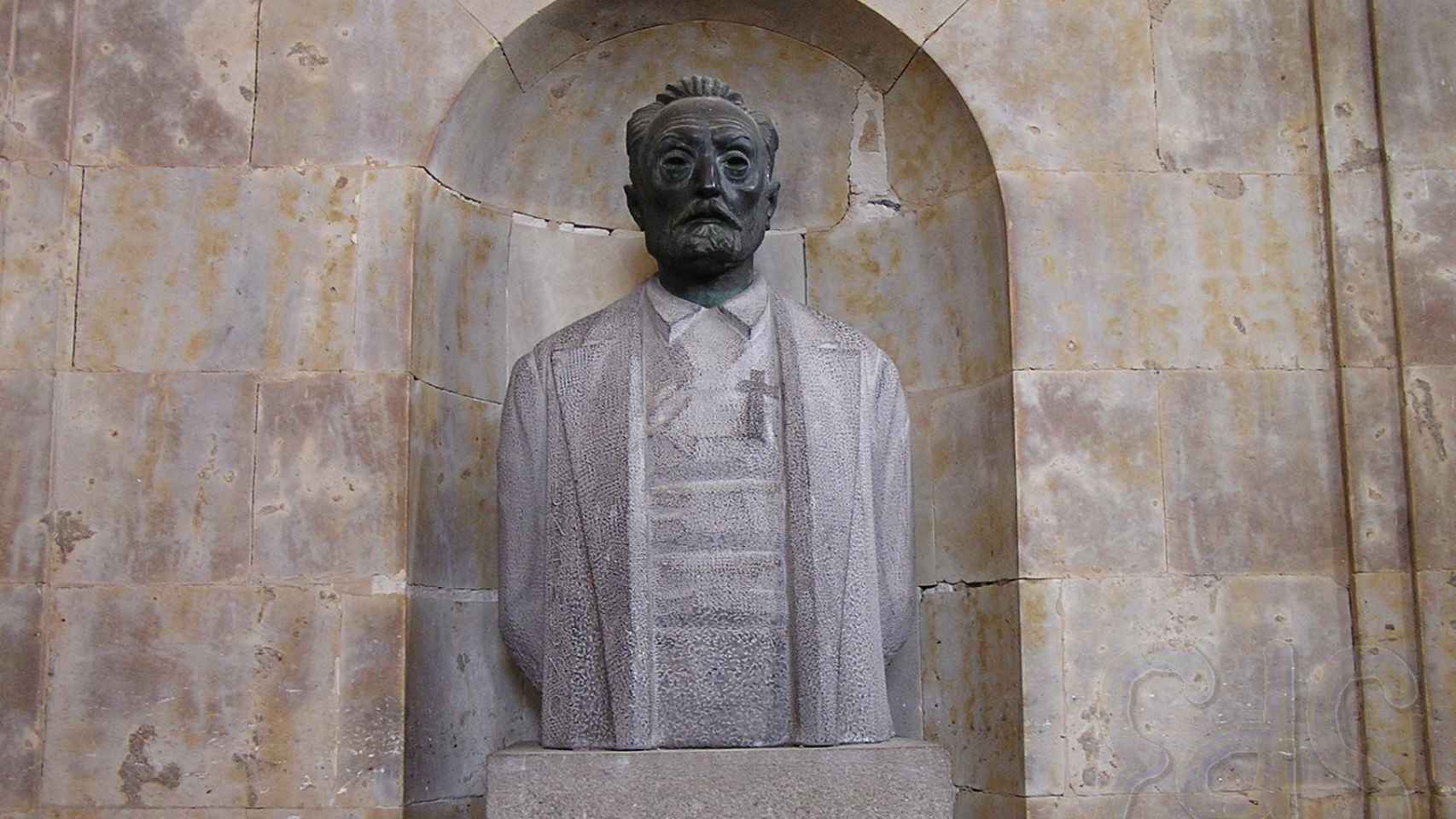 Busto de Miguel de Unamuno en el Palacio de Anaya de la Universidad de Salamanca