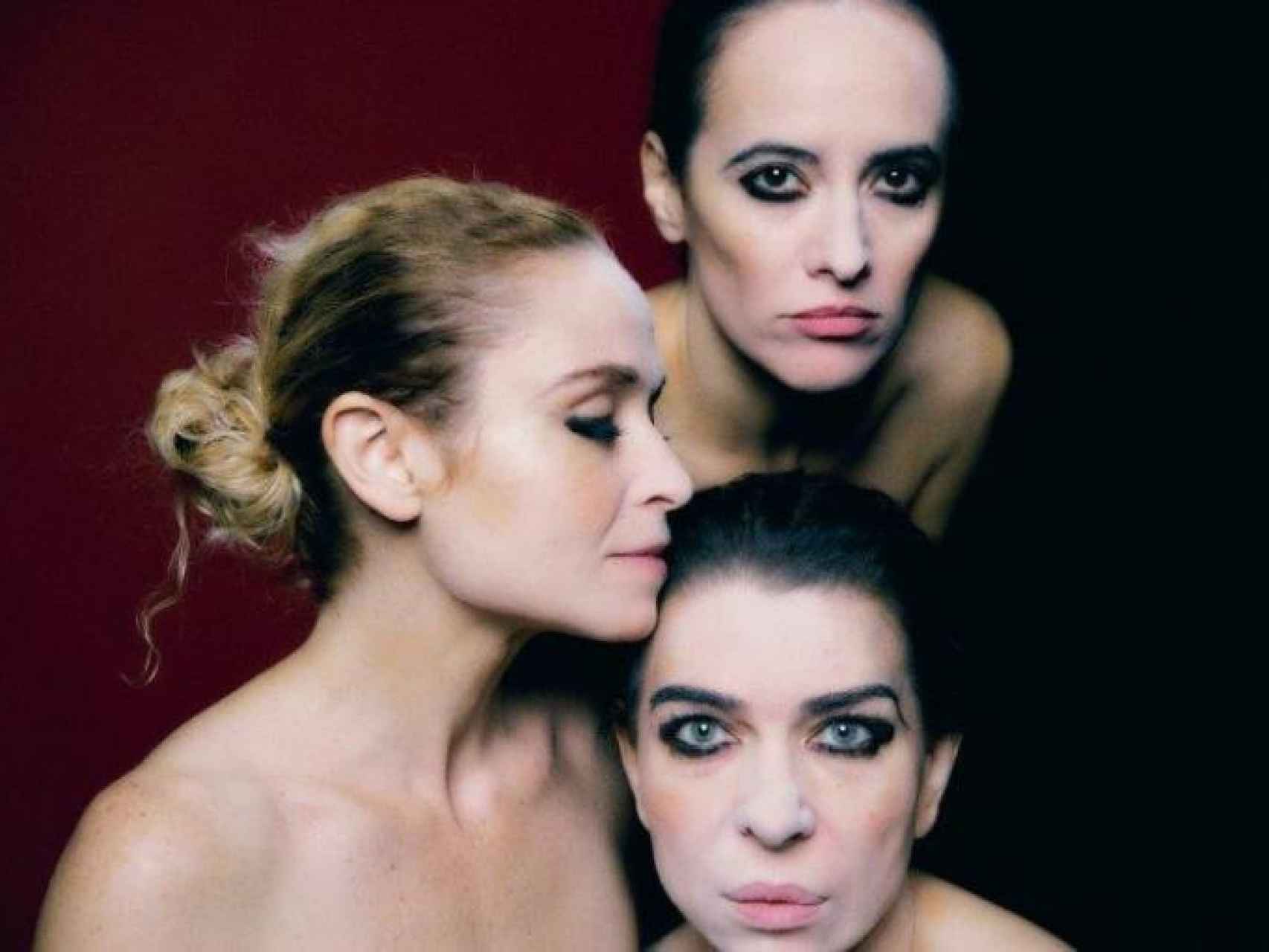 Alcia Montesquiu, Alicia Cabrera y Ana Turpin en 'Las hermanas de Manolete'