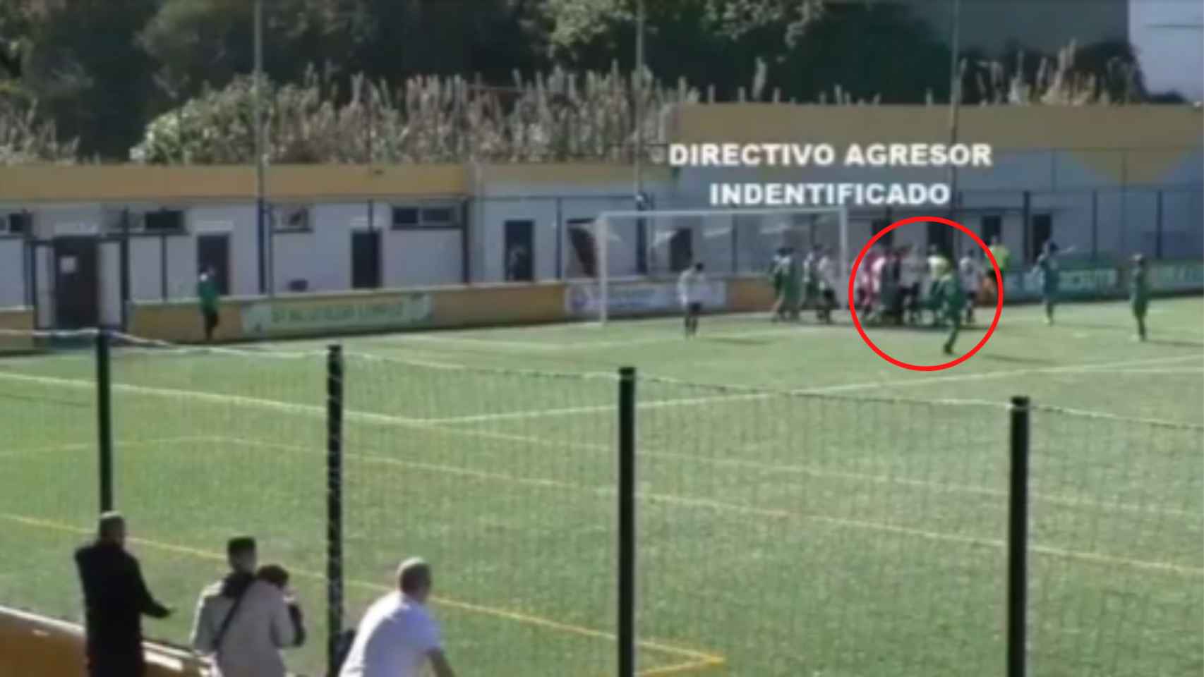 Batalla campal en un partido de fútbol con agresión de un directivo y de aficionados a un equipo marbellí
