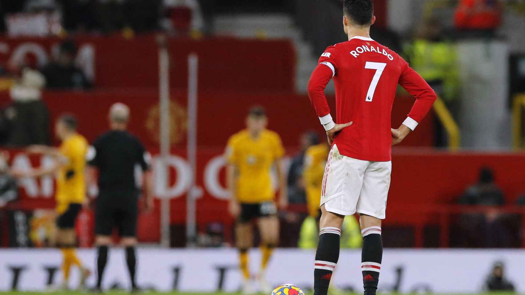 Cristiano Ronaldo de espaldas durante un partido del Manchester United