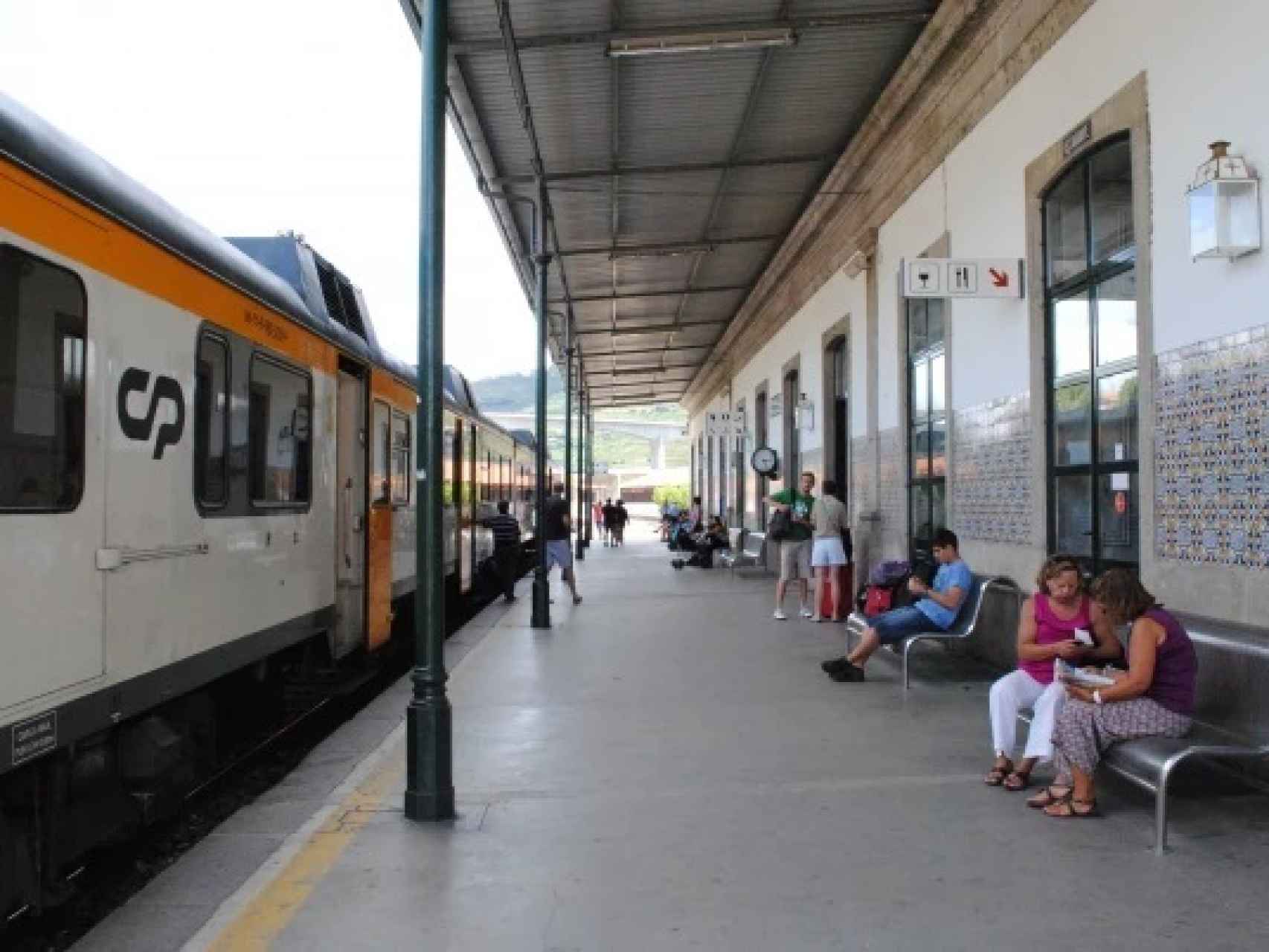 Tren del Duero en la estación de Pocinho./ FALCAO