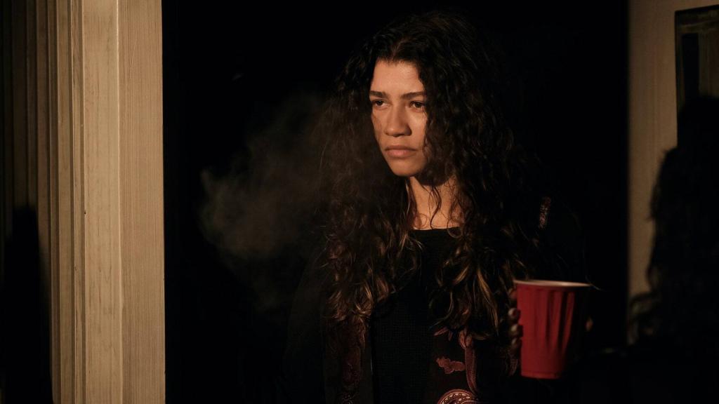 La temporada 2 de 'Euphoria' es igual de audaz, más profunda y con una Zendaya espectacular.