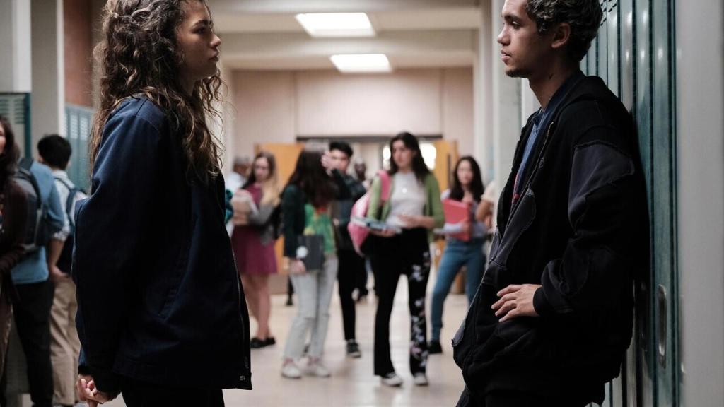 Dominic Fike interpreta a Elliot en la segunda temporada de 'Euphoria'.