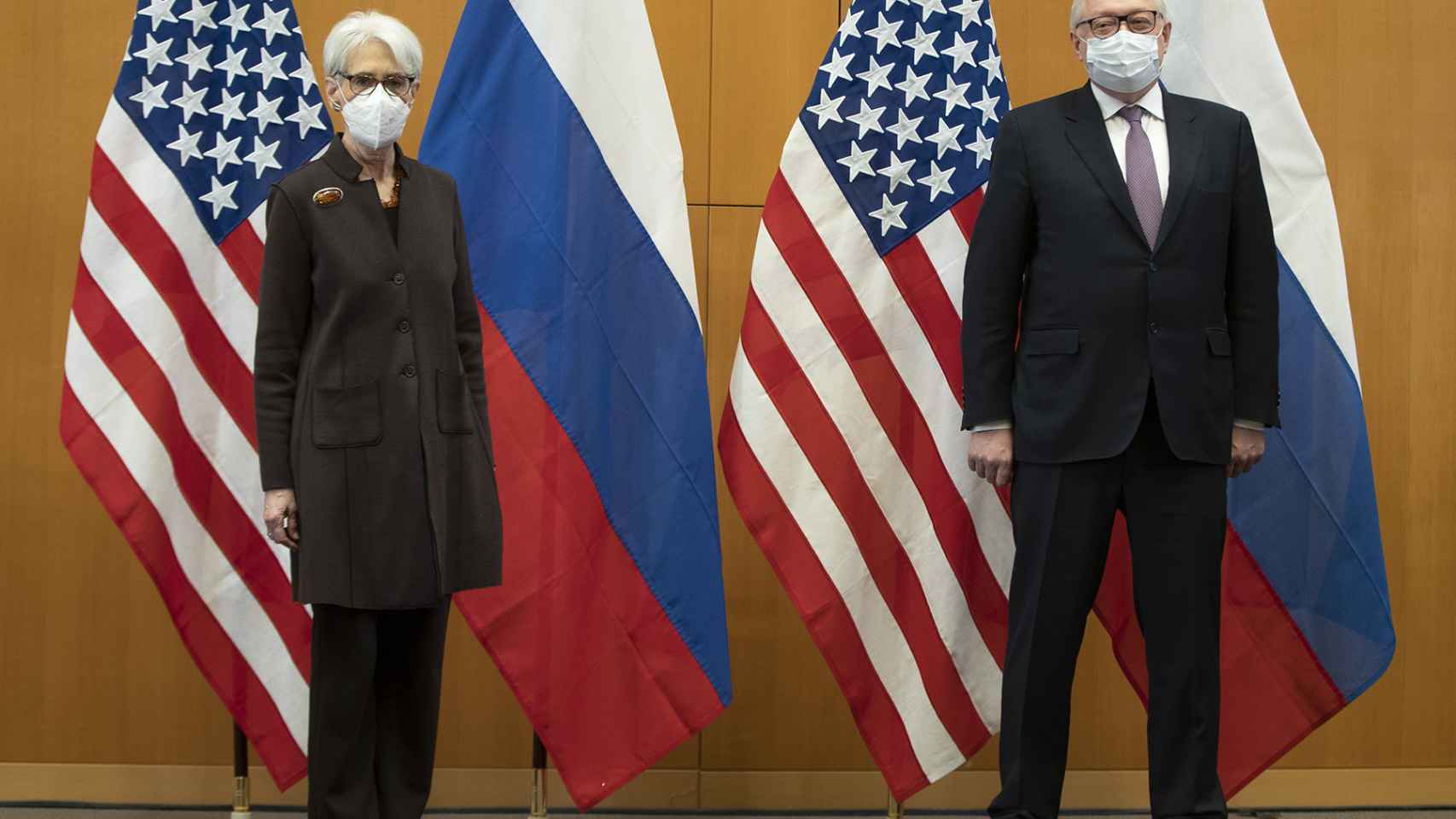Estados Unidos y Rusia intentan el deshielo en un clima de desconfianza máxima por Ucrania