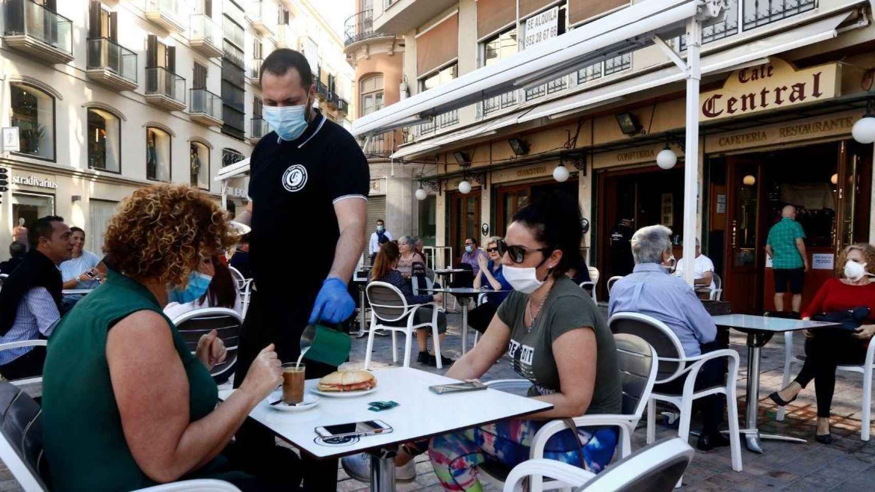 Imagen de archivo de la terraza del Café Central de Málaga, ya cerrado.