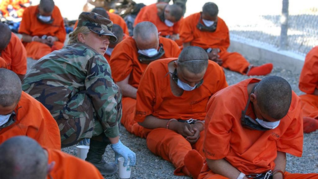 Prisioneros en Guantánamo.