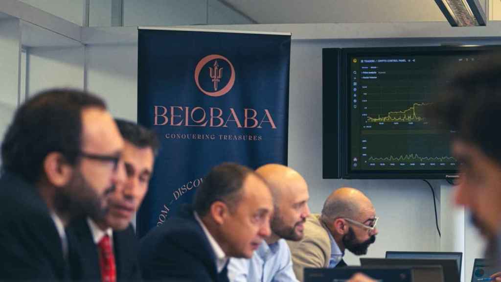 El equipo de Belobaba en una reunión de trabajo.