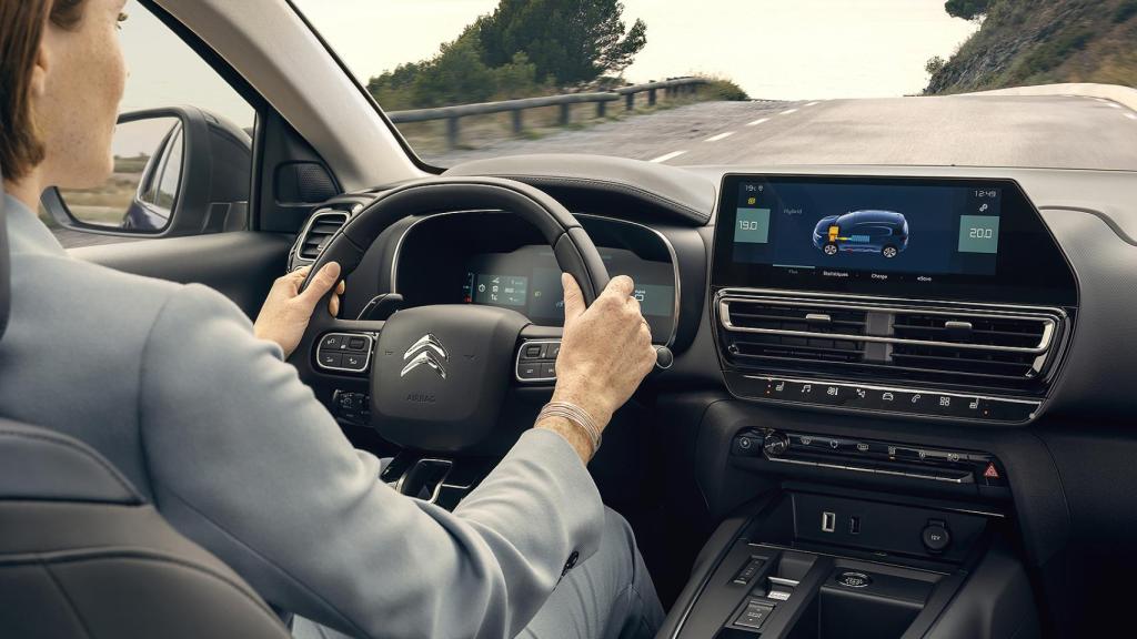 Interior del Citroën C5 Aircross.