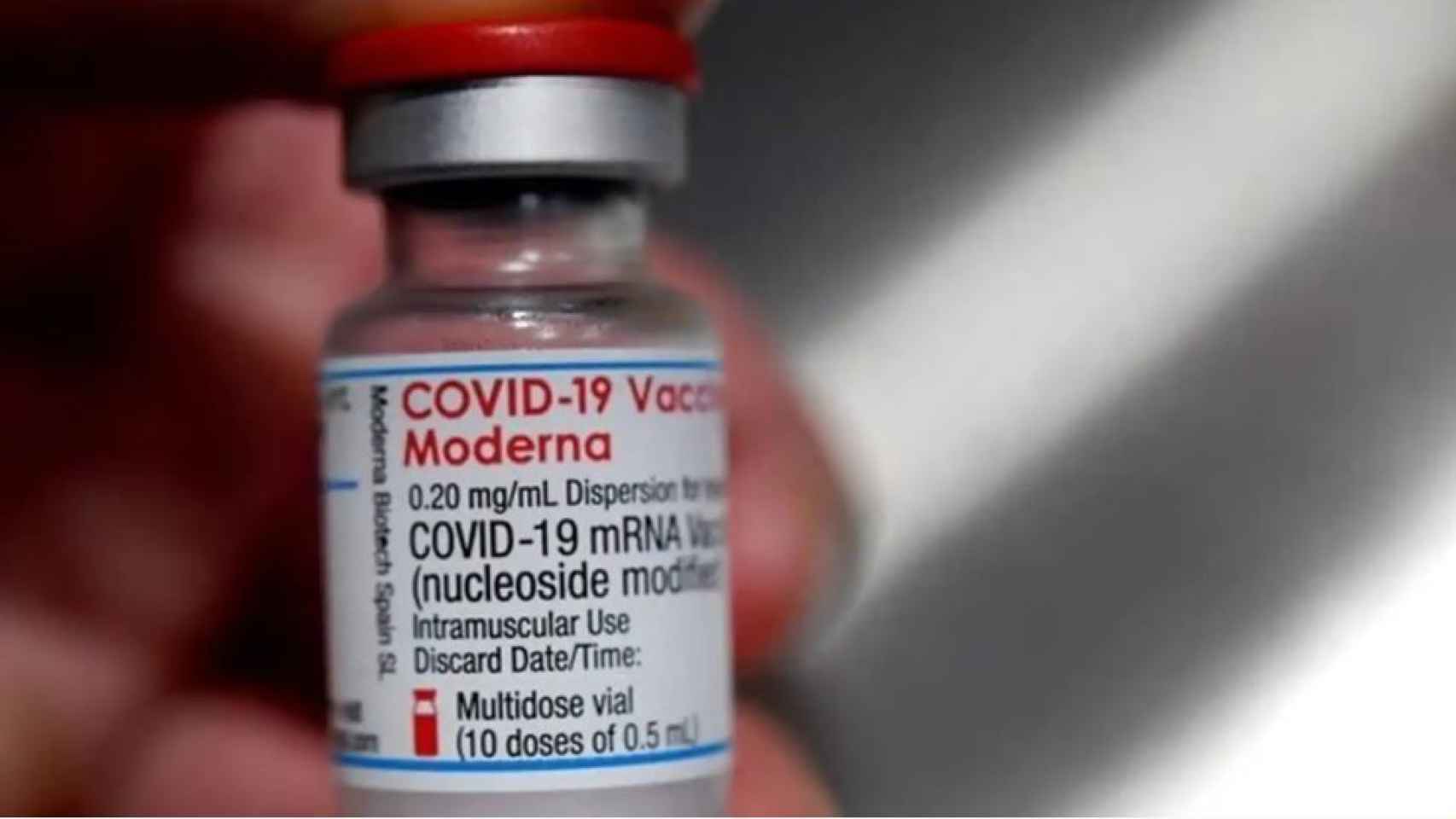 Una dosis de la vacuna Moderna contra el Sars-Cov-2