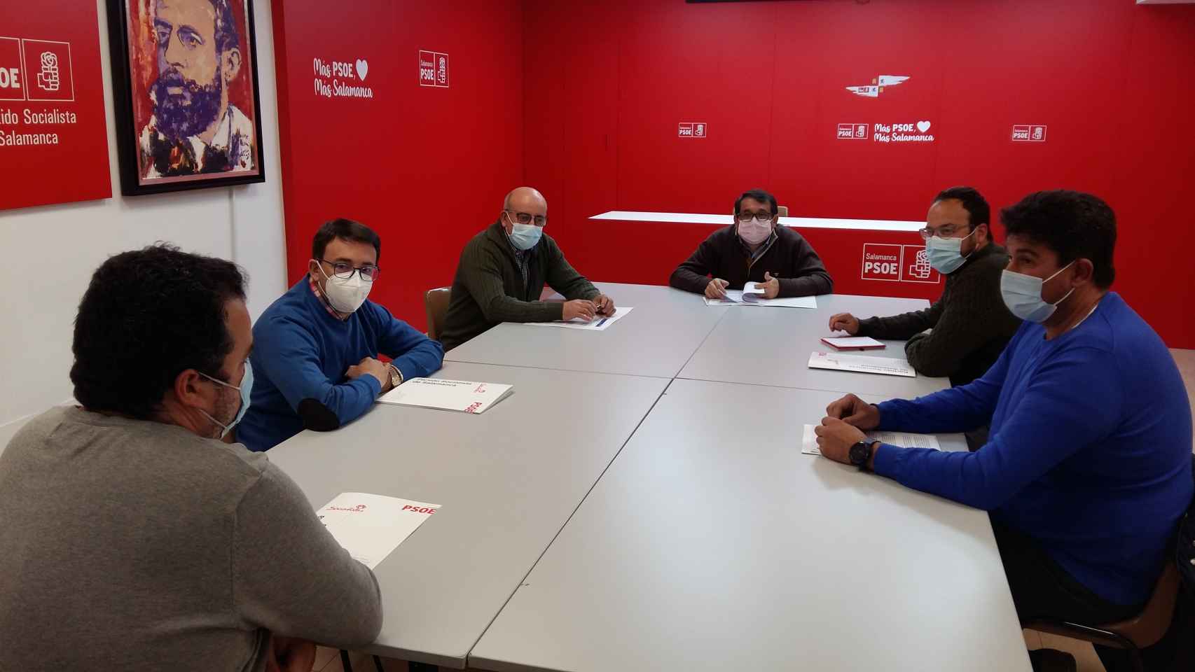 Reunión entre el PSOE y la Federación de caza