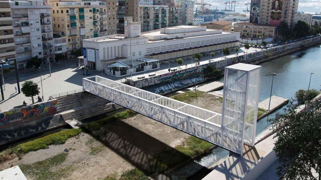 Diseño del nuevo puente proyectado a la altura del CAC de Málaga, sobre el Guadalmedina.