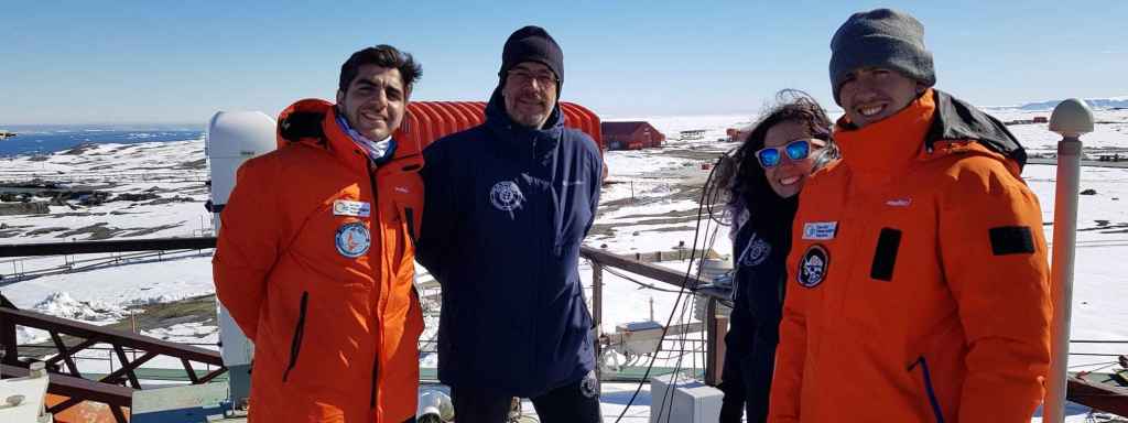 De izquierda a derecha. Francisco Quarin (SMN), Abel Calle y Patricia Martin (GOA-UVA), y Julian Dimitri (SMN)