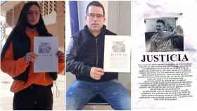 Marta y Humberto mostrando el panfleto que está circulando por Jumilla pidiendo Justicia para Kevin.