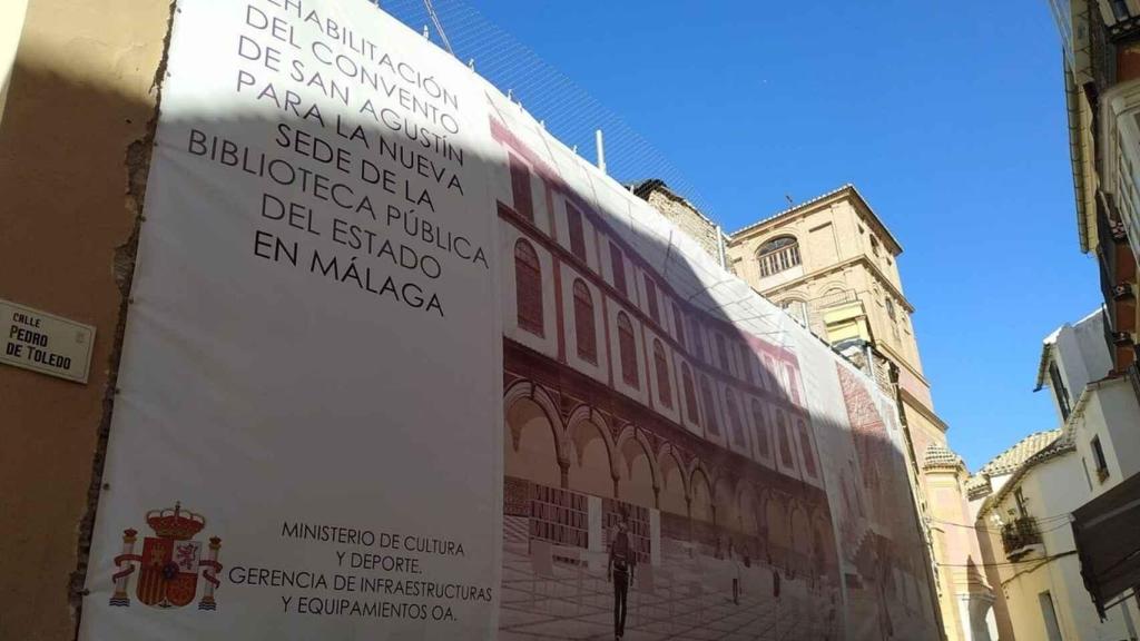 Cartel con el que el Gobierno anuncia las obras en San Agustín.