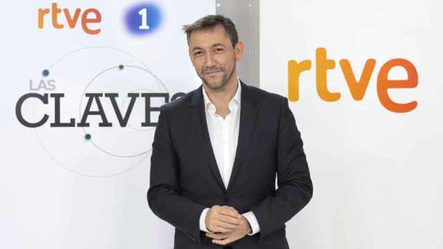 El periodista Javier Ruiz presenta también el programa semanal de análisis político Las claves del siglo XXI, en TVE.