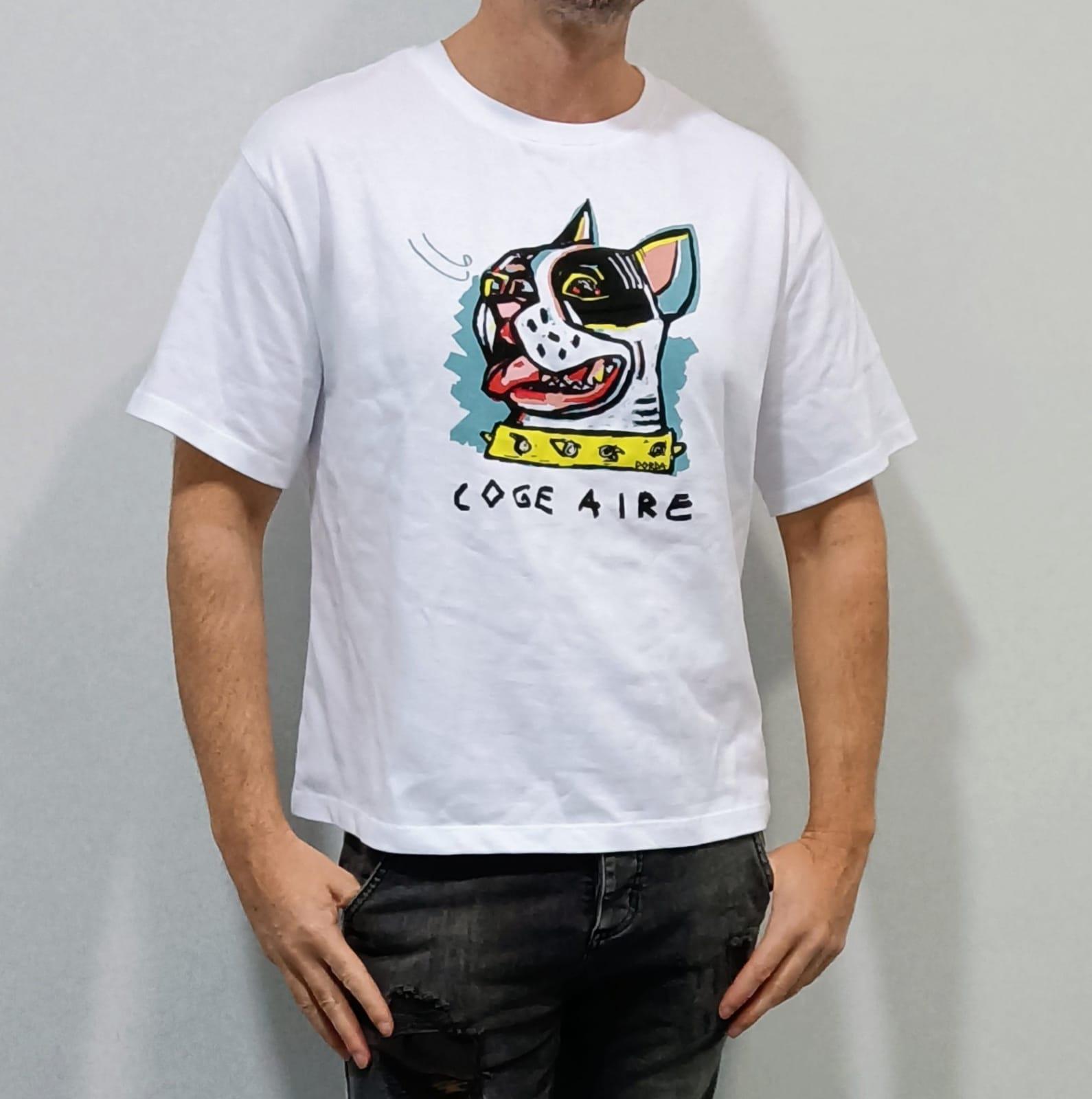 La camiseta de Coge aire con Pipo diseñada por Yolanda Dorda (Cedida).