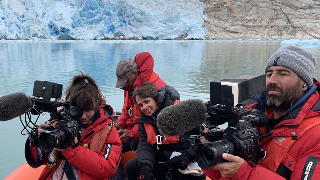 El equipo grabando en Groenlandia.