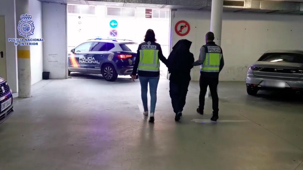 Uno de los terroristas detenidos por los agentes de la Comisaría General de Información.