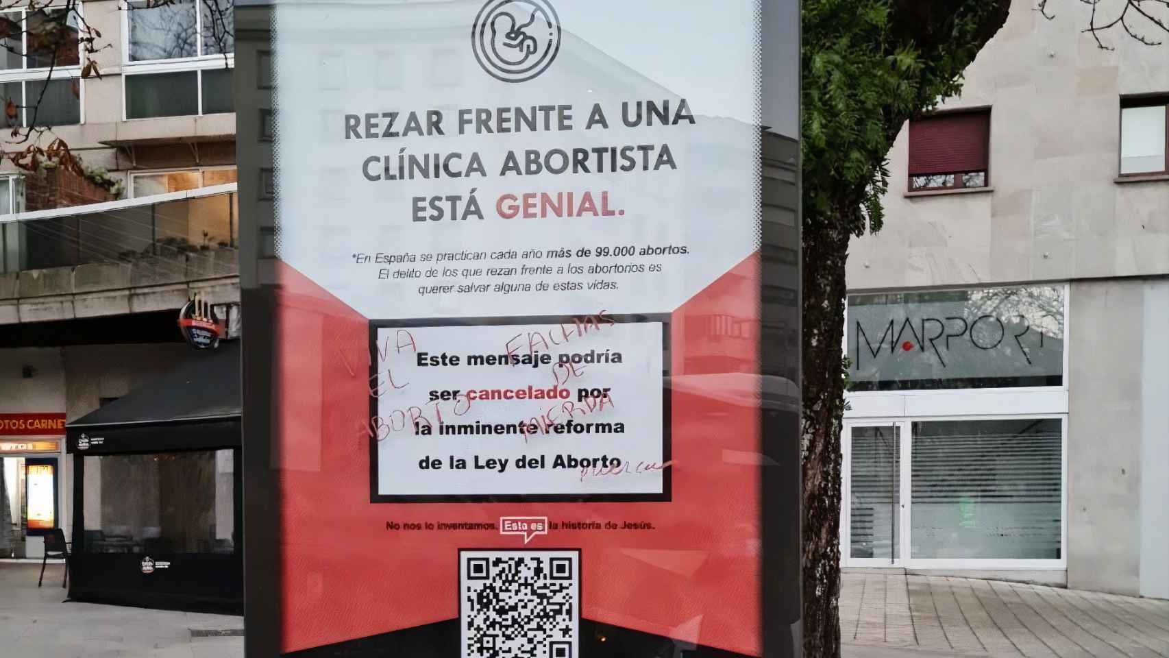 Cartel de la campaña antiabortista en Vigo.