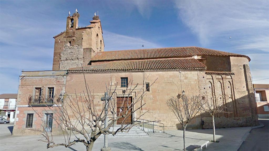 Iglesia de San Pedro de Villoria, que figura sin propietario y la inscrito la CEE a su nombre