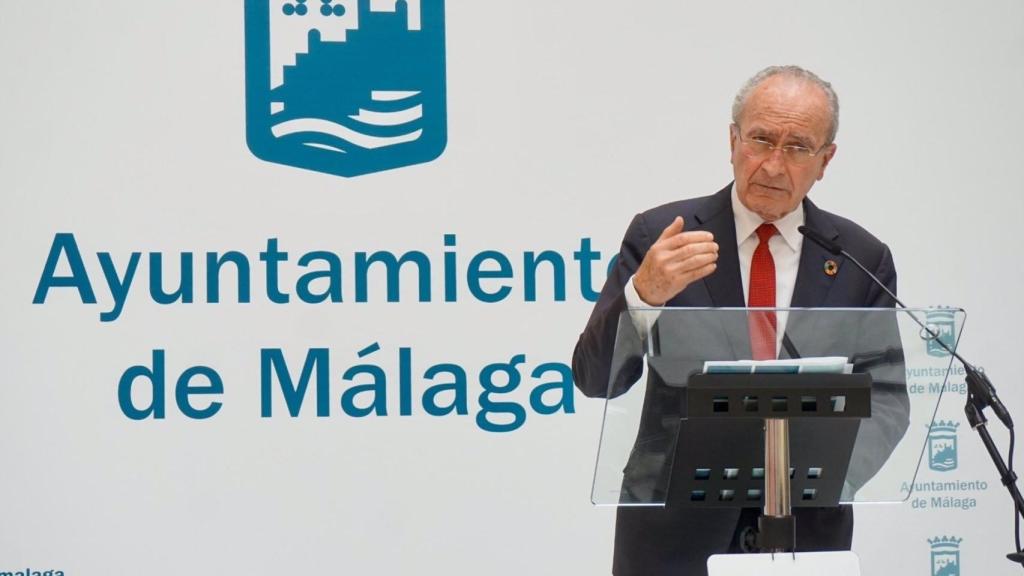 El alcalde de Málaga, Francisco de la Torre, en una rueda de prensa.