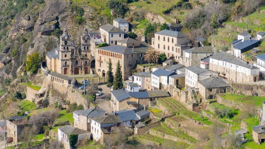 La localidad de As Ermidas, el pueblo con más centenarios de España.