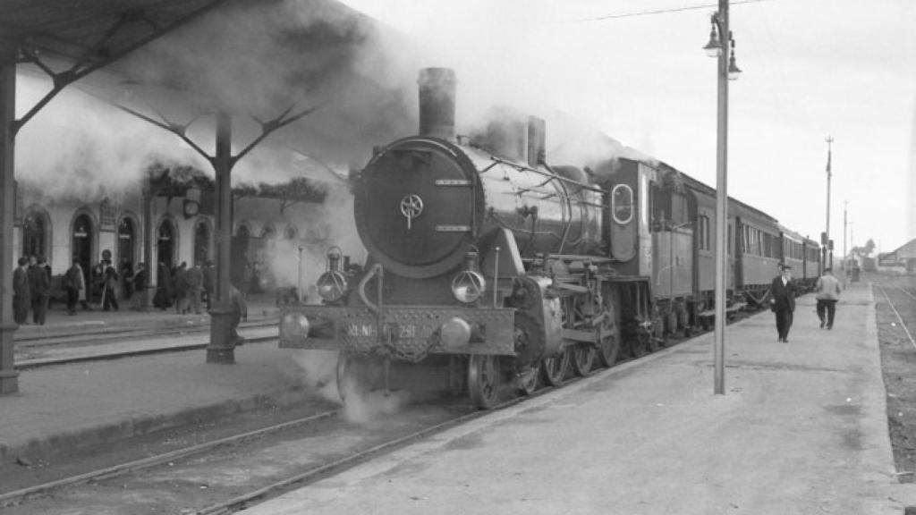 Estación de Salamanca. Año 1955. Fotografía de Juan Bautista Cabrera