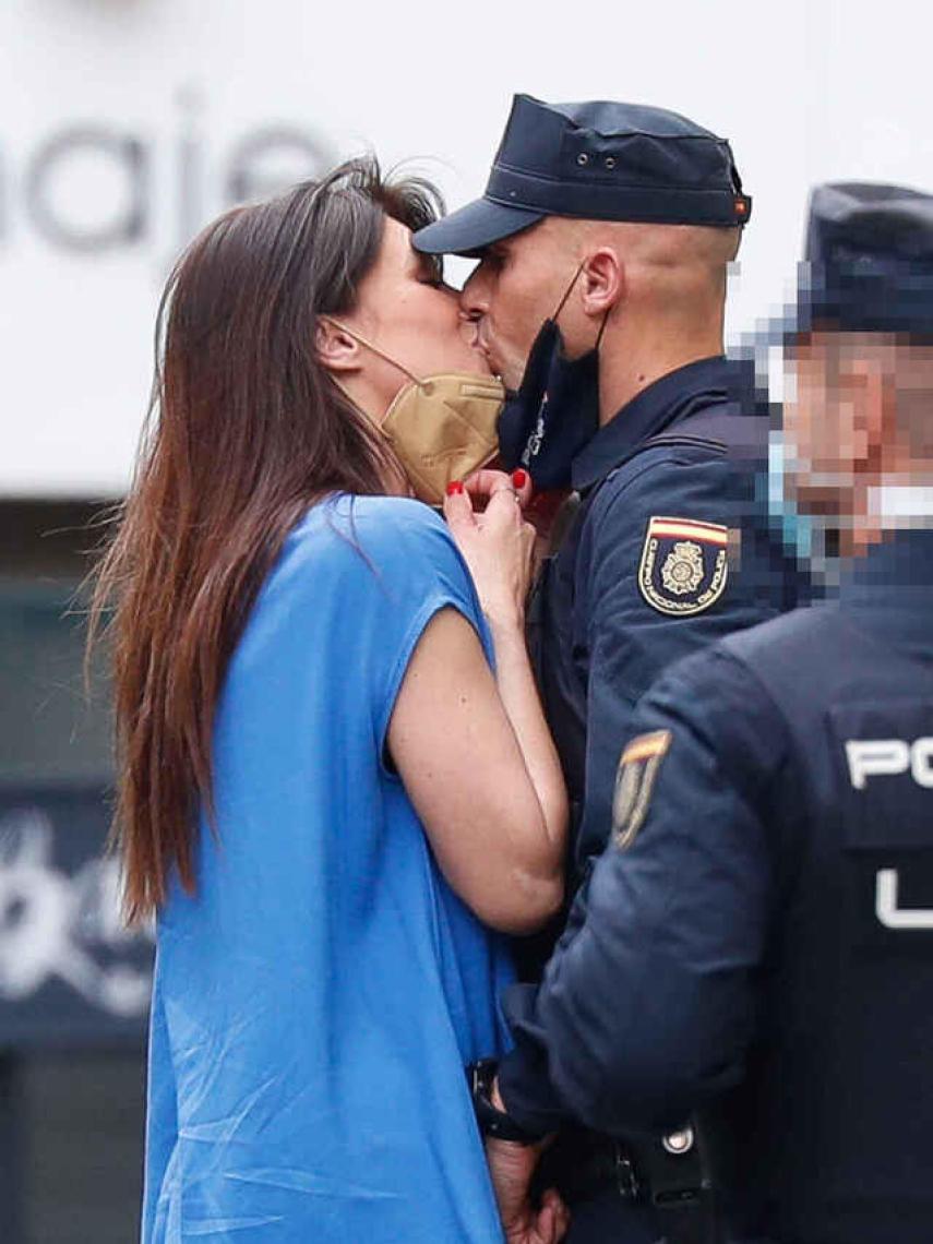 Sonia Ferrer y Sergio Fontecha en una actitud muy cariñosa.