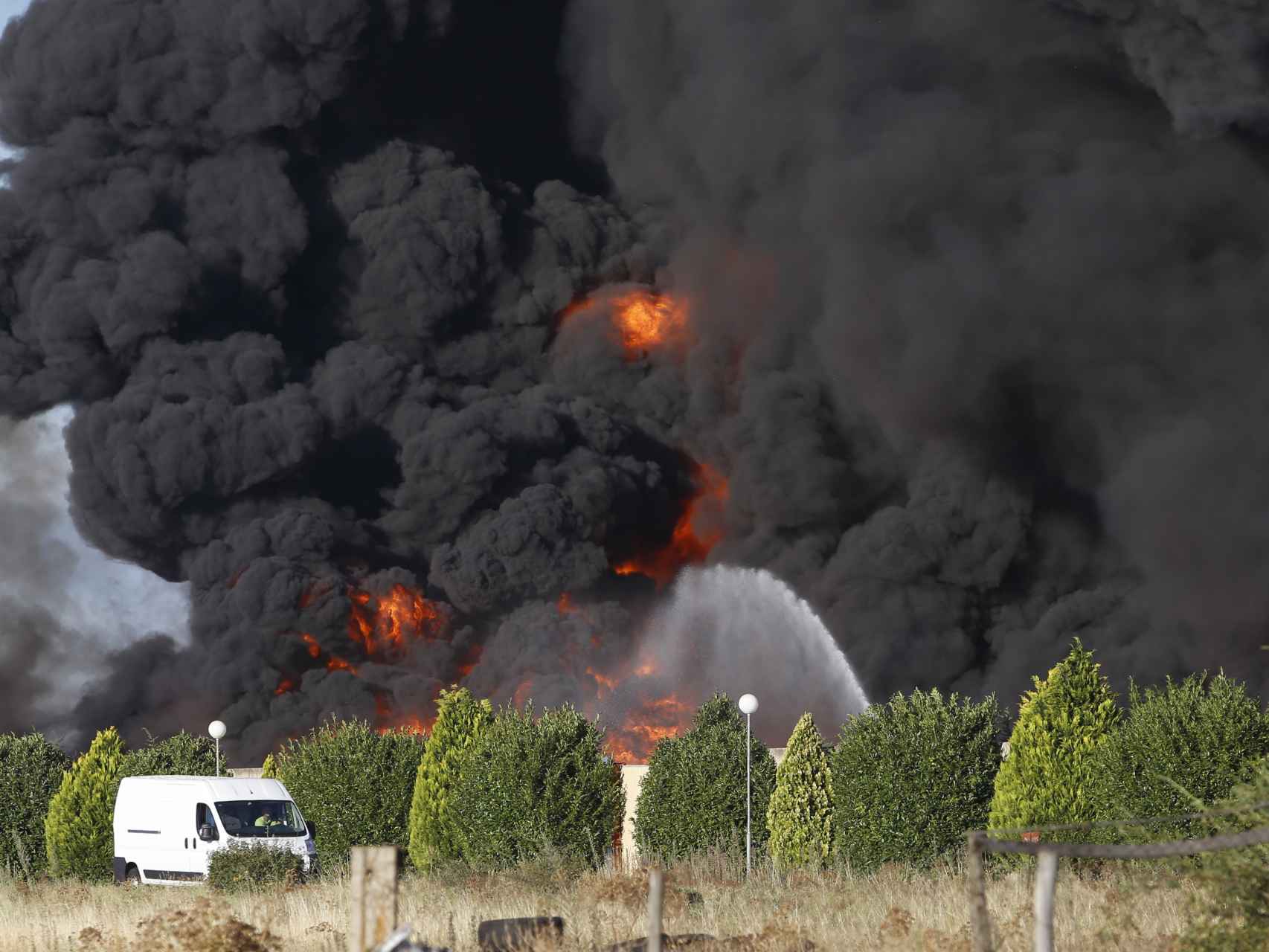 Incendio en la Planta de Reciclaje de Neumáticos de Ardoncino / Carlos S. Campillo ICAL