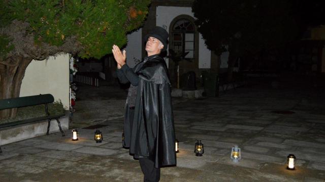 Visitas nocturnas en San Amaro (A Coruña).