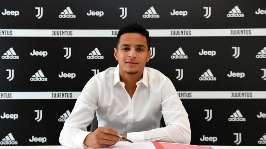 Mohamed Ihattaren, en su presentación con la Juventus.