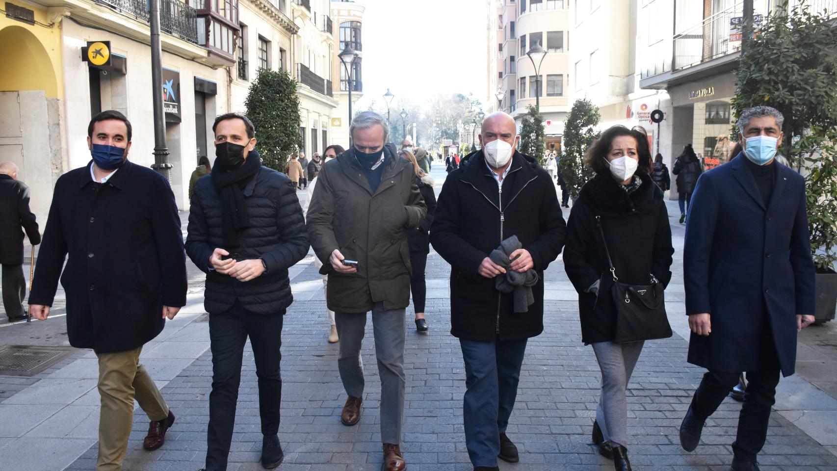 El alcalde de Zaragoza, Jorge Azcón, visita Valladolid