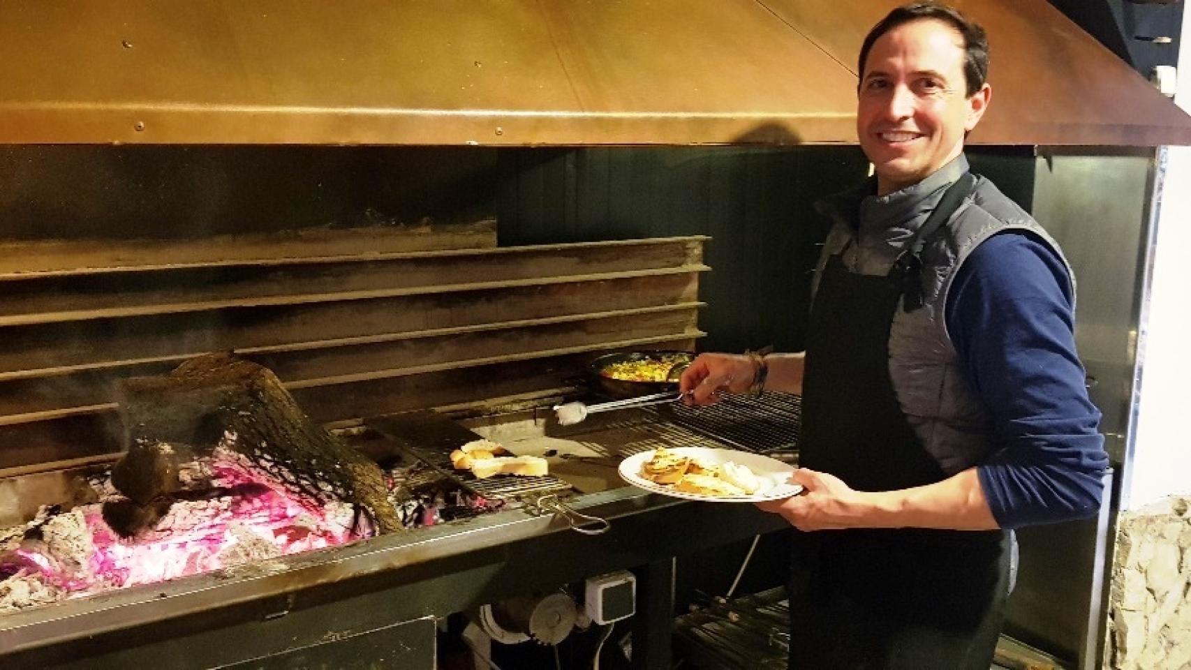 Santos García Catalán visita el Restaurante 'Mi Casa'