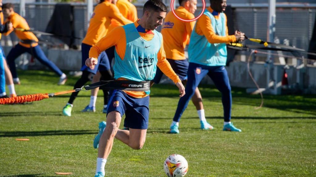 Pierre-Emerick Aubameyang, entrenando con el FC Barcelona.