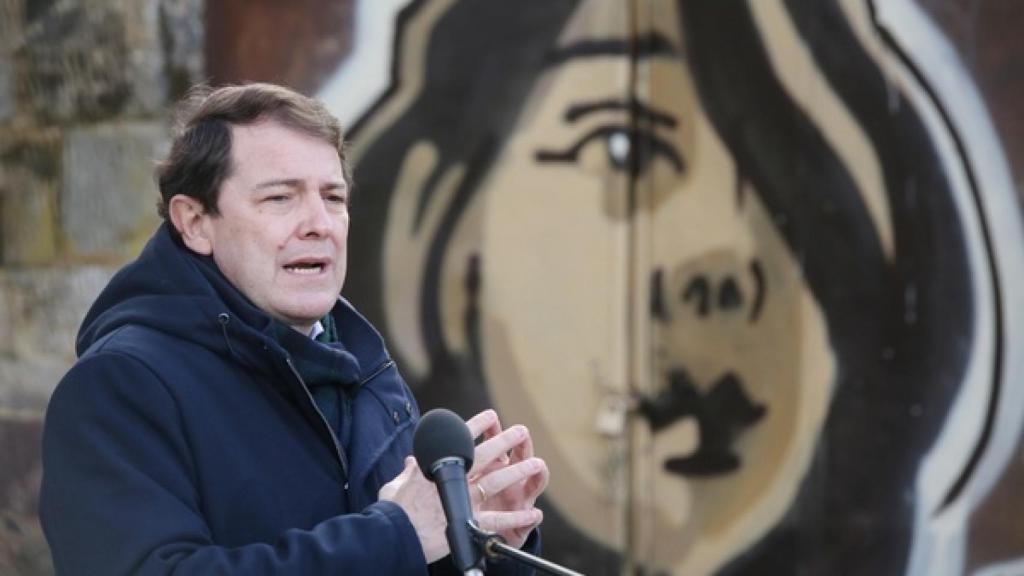 Alfonso Fernández Mañueco en el acto de campaña de Aguilar de Campoo