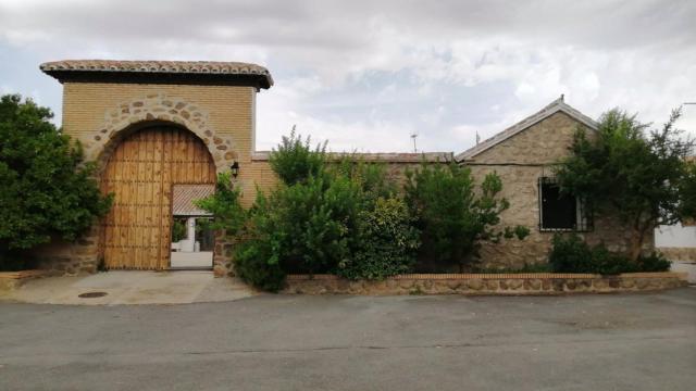 La entrada de la finca El Borril, propiedad de la Diputación de Toledo.