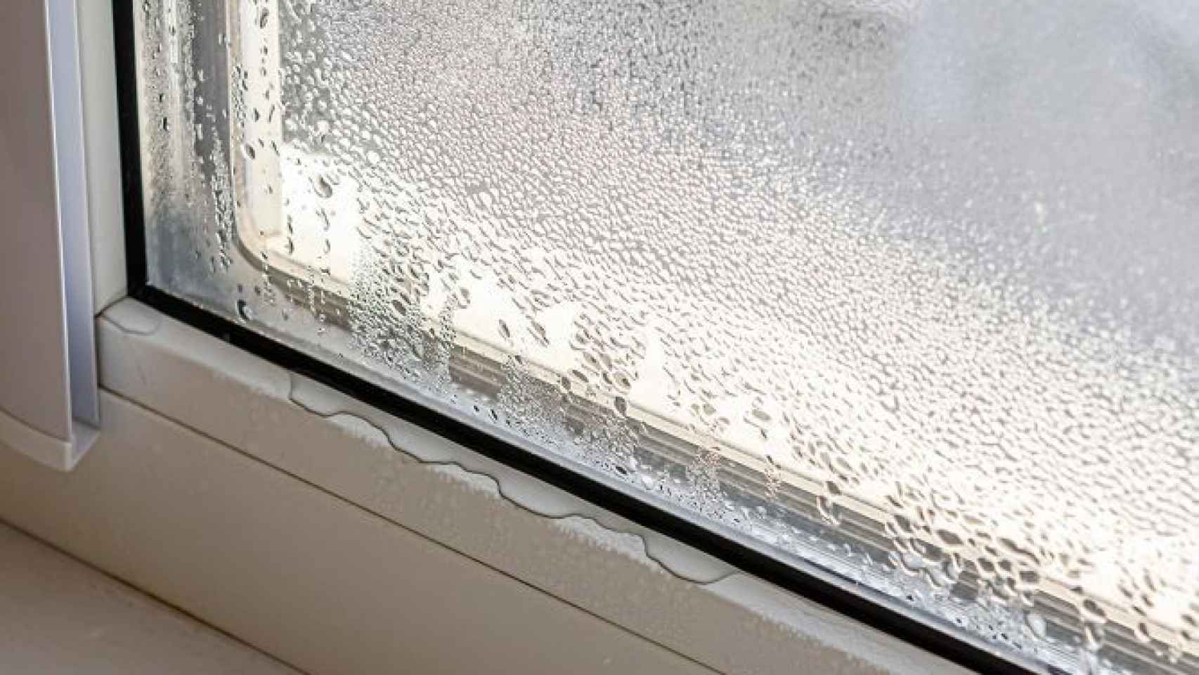 6 consejos para evitar humedades en las ventanas.