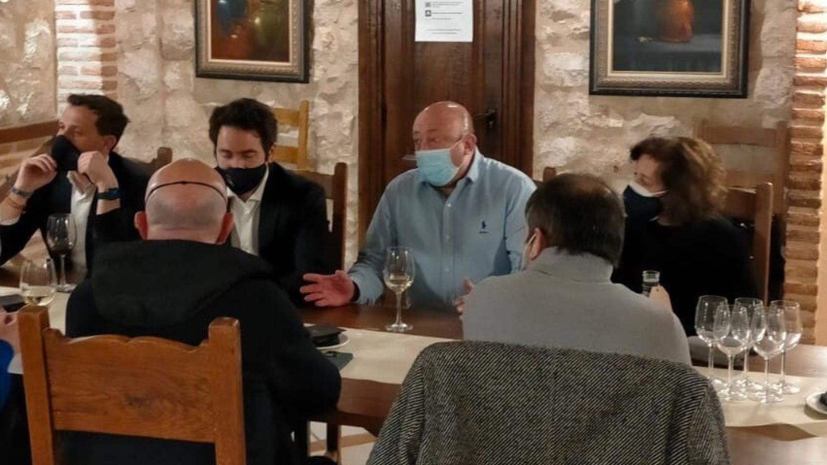 Teodoro García Egea en el restaurante Los Zagales