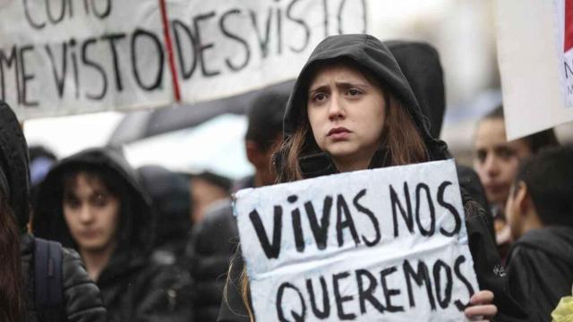 Una mujer en una manifestación contra la violencia de género.