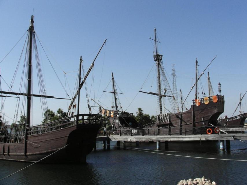 Reconstrucción de las carabelas de Colón en el Puerto de Palos