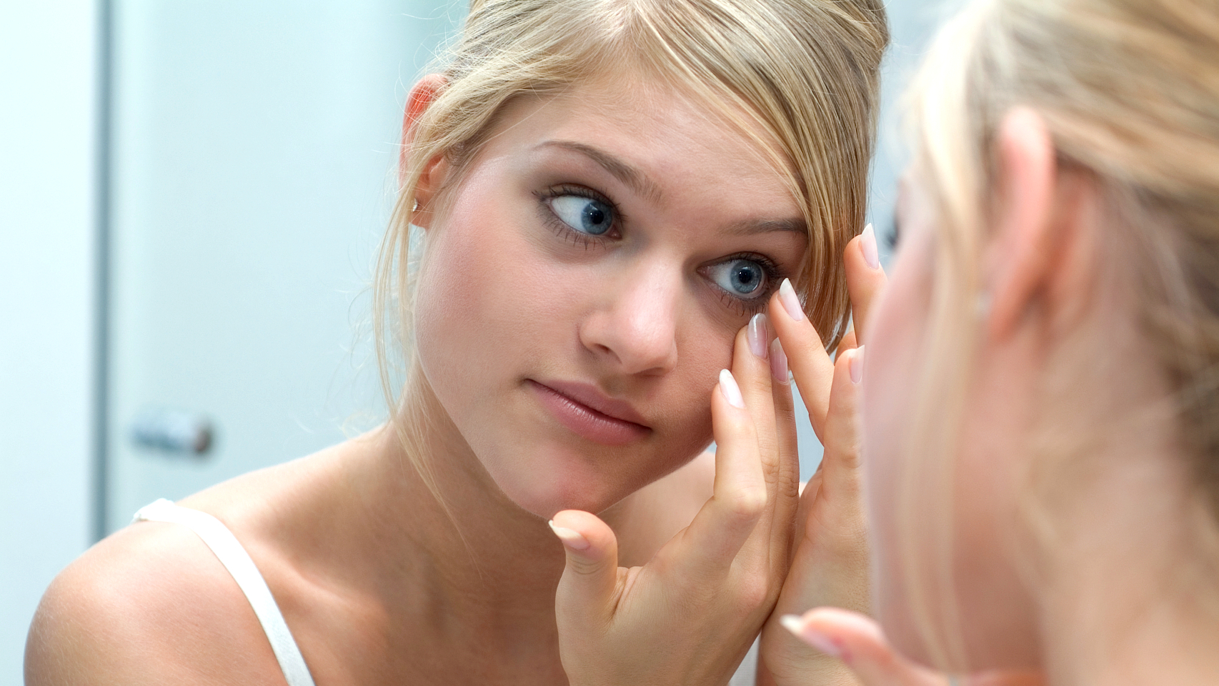 Descubre el contorno de ojos que arrasa entre las vip.