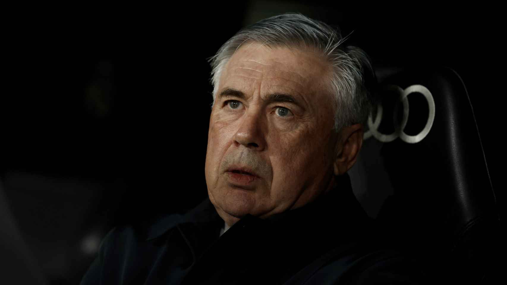 Carlo Ancelotti, en el banquillo del Santiago Bernabéu