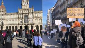 Personas se manifiestas en A Coruña y Vigo contra la caza.