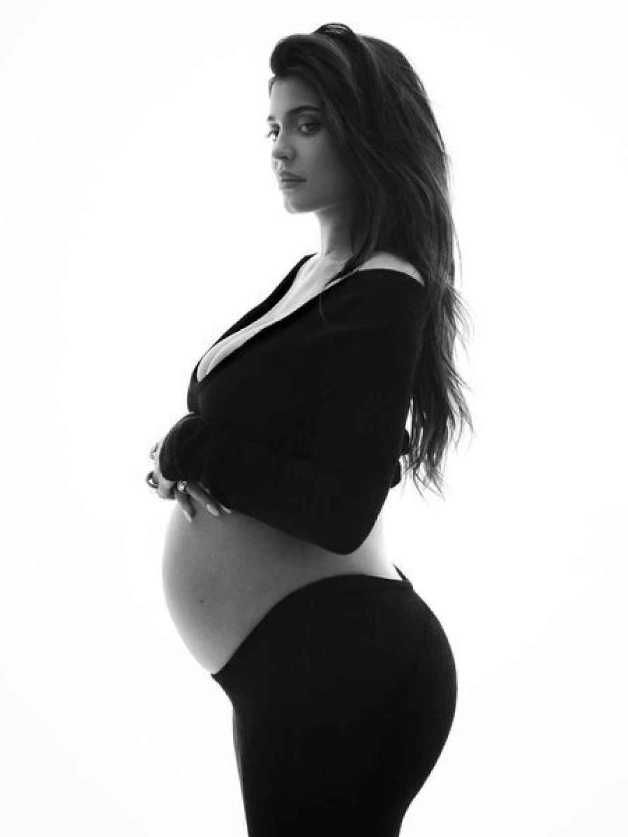 Kylie Jenner mantuvo su primer embarazo en secreto, pero no ha ocurrido igual con este segundo.
