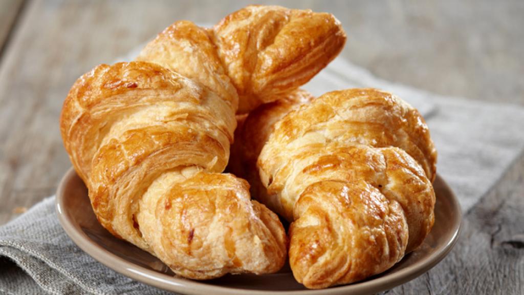 Unos croissants dispuestos para ser devorados.